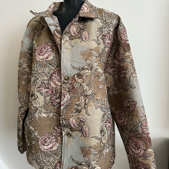 Floral Patterned Jacket - Picture 2 of 5